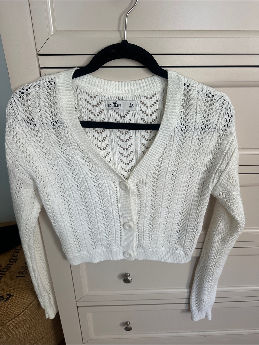 Like new Hollister White Cropped Open-Knit Button-Front Cardigan